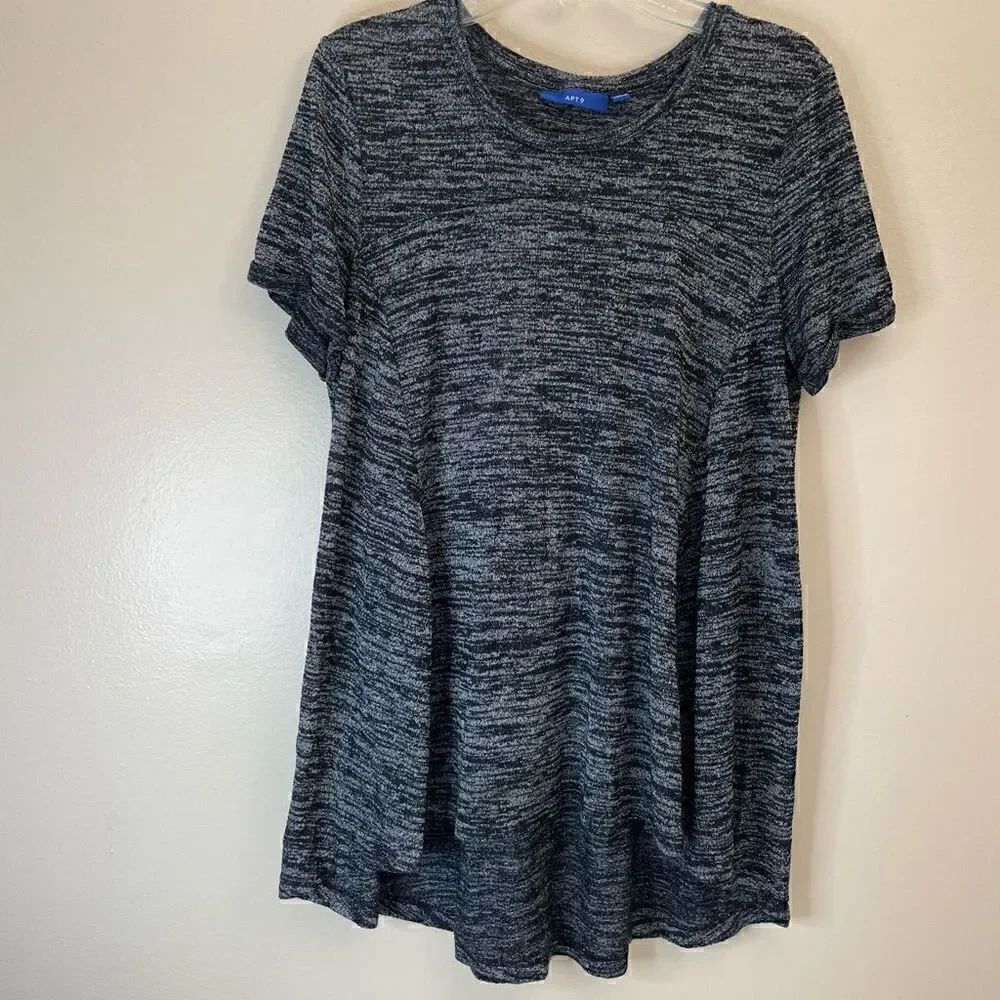 Apt. 9| Medium| soft| Stretch | Flowing - Picture 3 of 12
